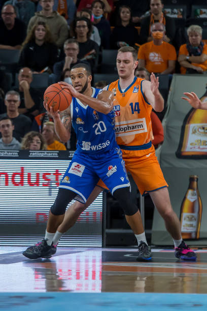 领军人物 领军人物