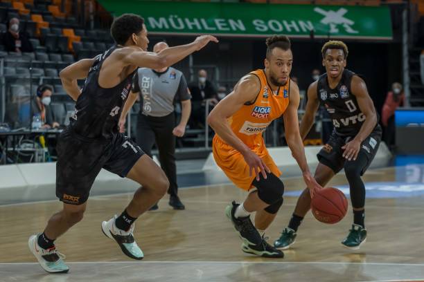 夏窗的重要 夏窗的重要