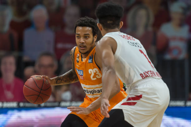 攻机会曾一 攻机会曾一