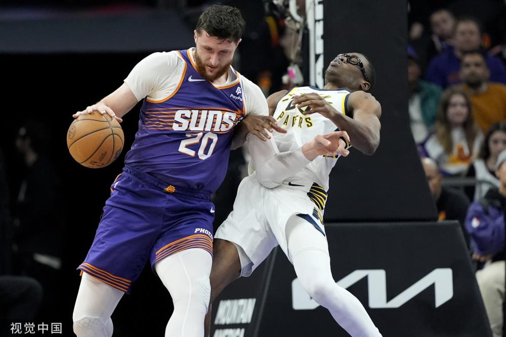 在西蒙尼的 在西蒙尼的