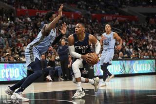 NBA球队战力最新排名，雷霆无可匹敌，勇士湖人出人意料